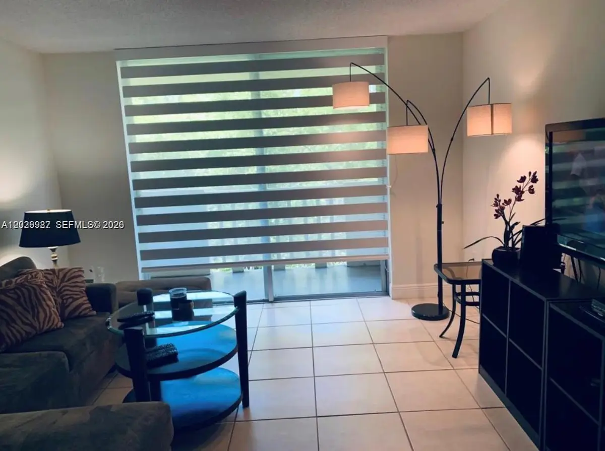 1800 Sans Souci Blvd #402, North Miami, FL 33181 - #1