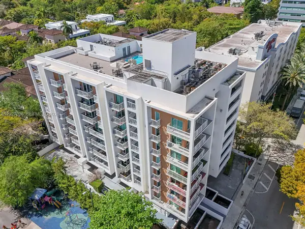 2740 SW 28th Ter #508, Miami, FL 33133