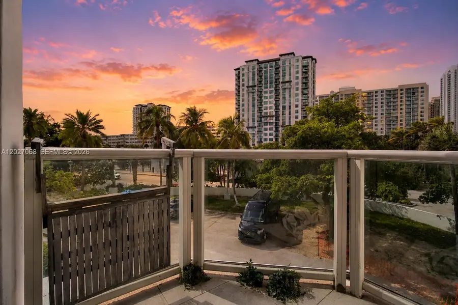 100 Bayview Dr #205, Sunny Isles Beach, FL 33160 - #3