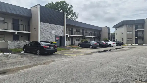 7920 N Colony Cir N #103, Tamarac, FL 33321