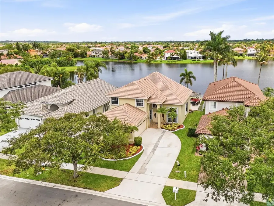 18443 NW 13th St, Pembroke Pines, FL 33029 - #2