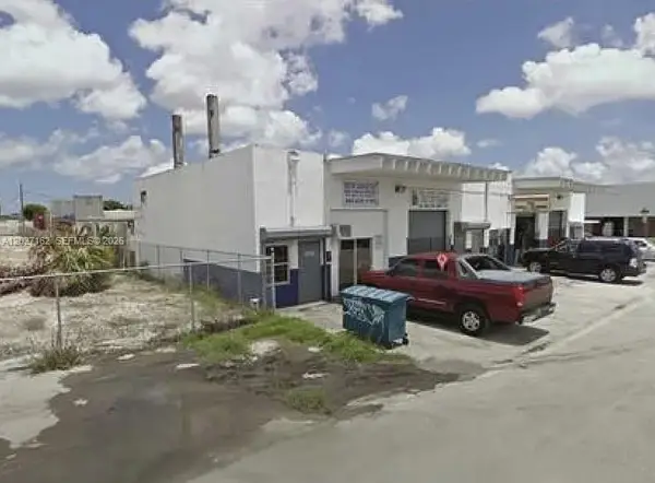 3805 NW 35th Ave, Miami, FL 33142