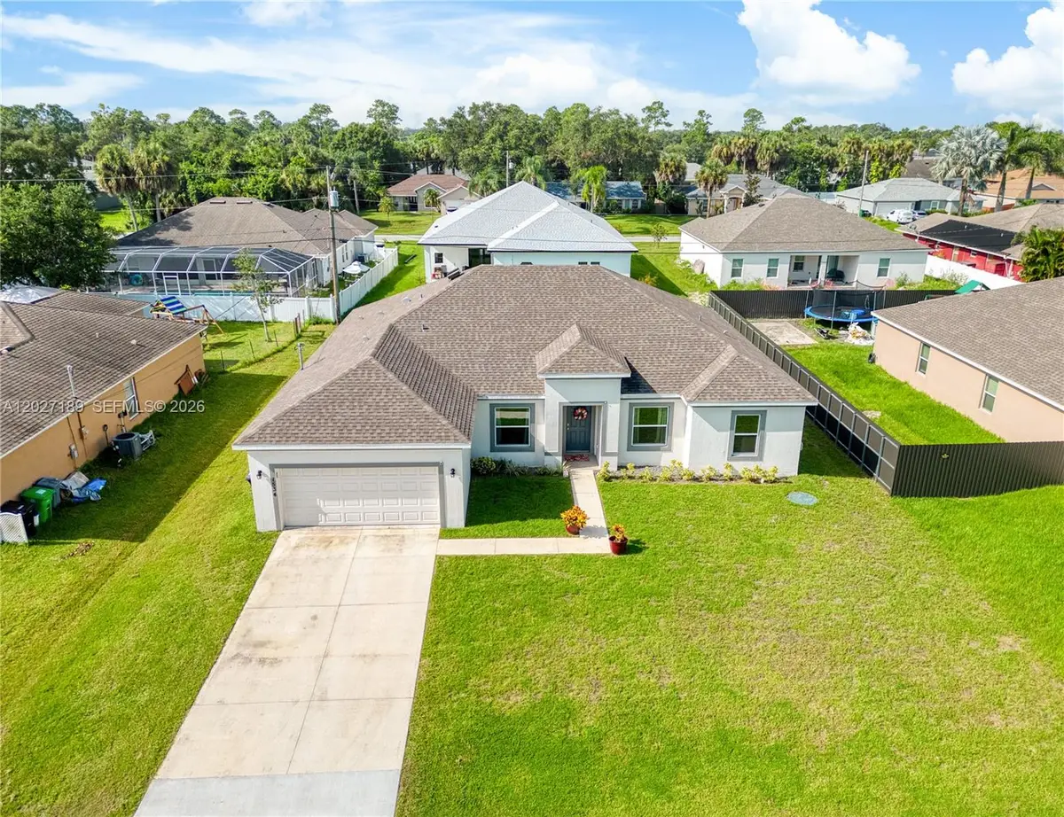 1534 SW Abingdon Ave, Port Saint Lucie, FL 34953 - #1