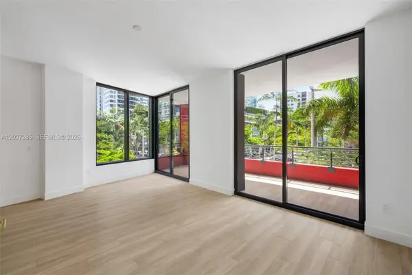 90 32nd St #211, Miami, FL 33127
