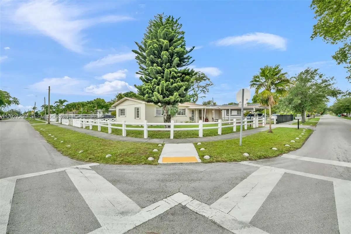 1900 NW 131st St, Miami, FL 33167 - #1