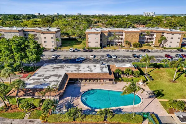 2481 SW 82nd Ave #205, Davie, FL 33324