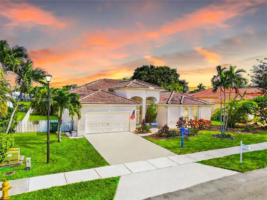 2835 Fairways Dr, Homestead, FL 33035 - #2