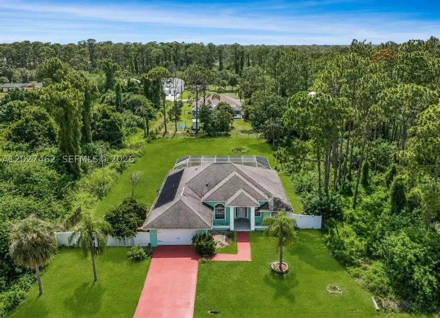 811 Jefferson Ave, Lehigh Acres, FL 33936 - #2