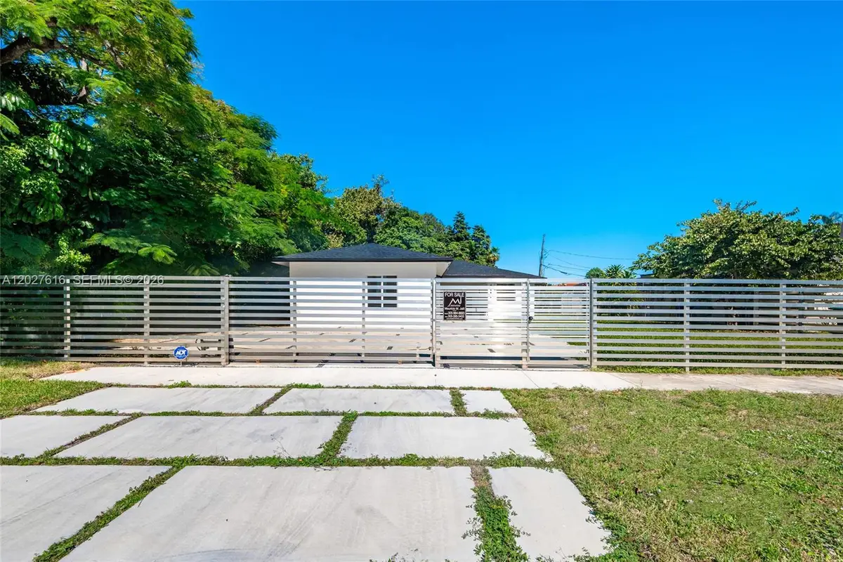 651 NE 172nd St, Miami, FL 33162 - #1
