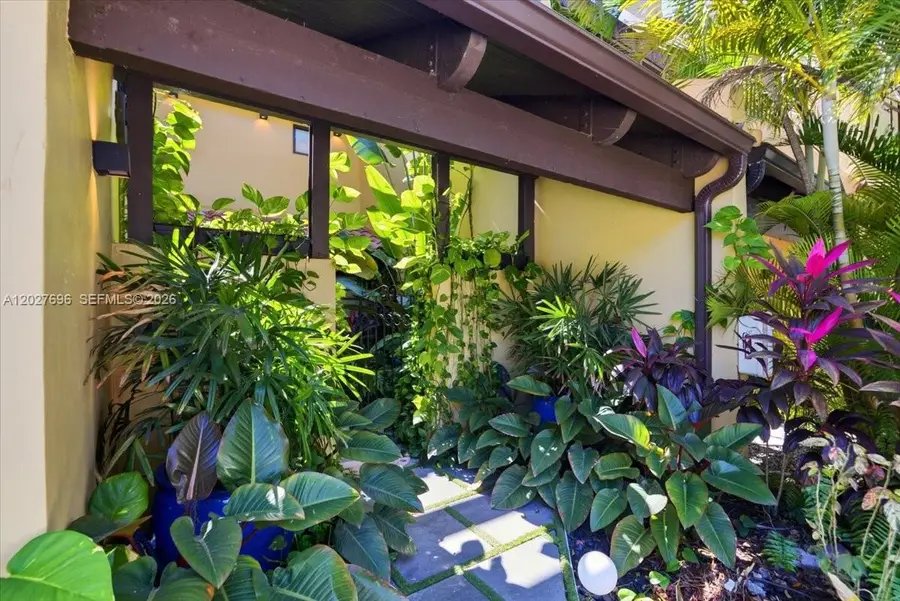 3629 Estepona Ave #E-27, Doral, FL 33178 - #3