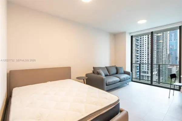 121 NE 5th St #1809, Miami, FL 33132