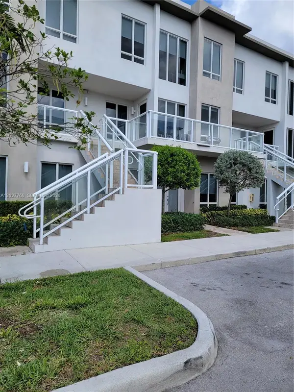 6310 NW 103rd Pl #202, Doral, FL 33178