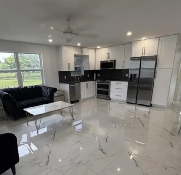 8 Islewood A #8, Deerfield Beach, FL 33442
