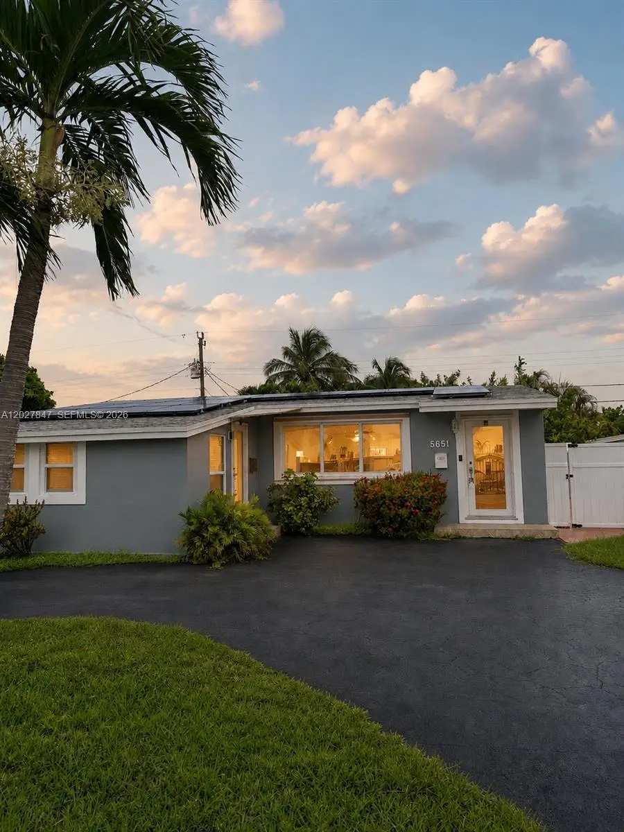 5651 NE 9th Ave, Oakland Park, FL 33334 - #1