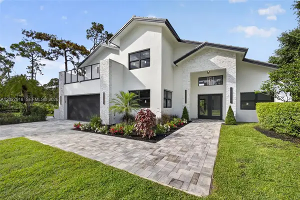 12725 Mallard Creek Dr, Palm Beach Gardens, FL 33418