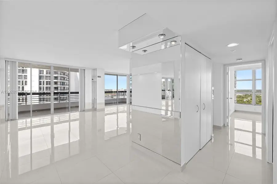 19195 NE 36th Ct #2705, Aventura, FL 33180 - #3