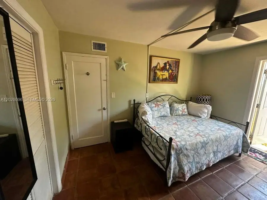 2318 N Ocean Blvd, Fort Lauderdale, FL 33305 - #2