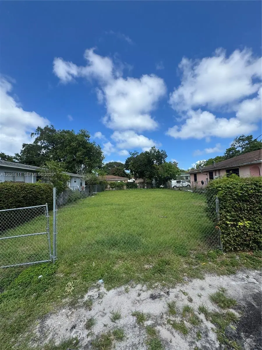 6335 NW 1st Ct, Miami, FL 33150 - #2