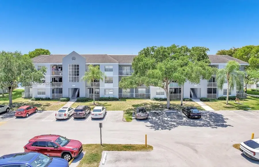 8580 SW 212th St #303, Cutler Bay, FL 33189 - #3