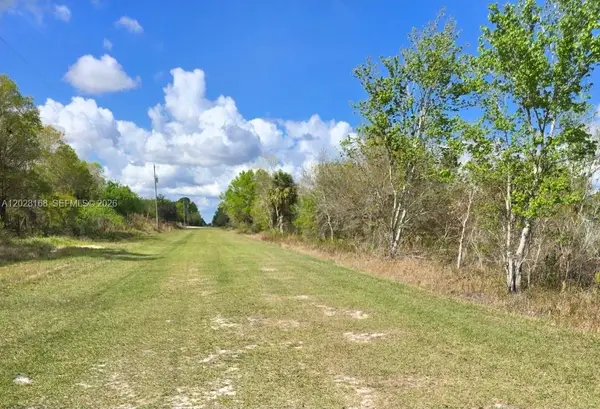 17718 Nw 282nd St, Okeechobee, FL 34972