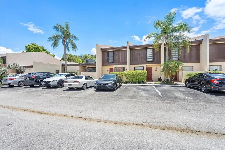 9942 NW 10th St #7, Pembroke Pines, FL 33024 - #3