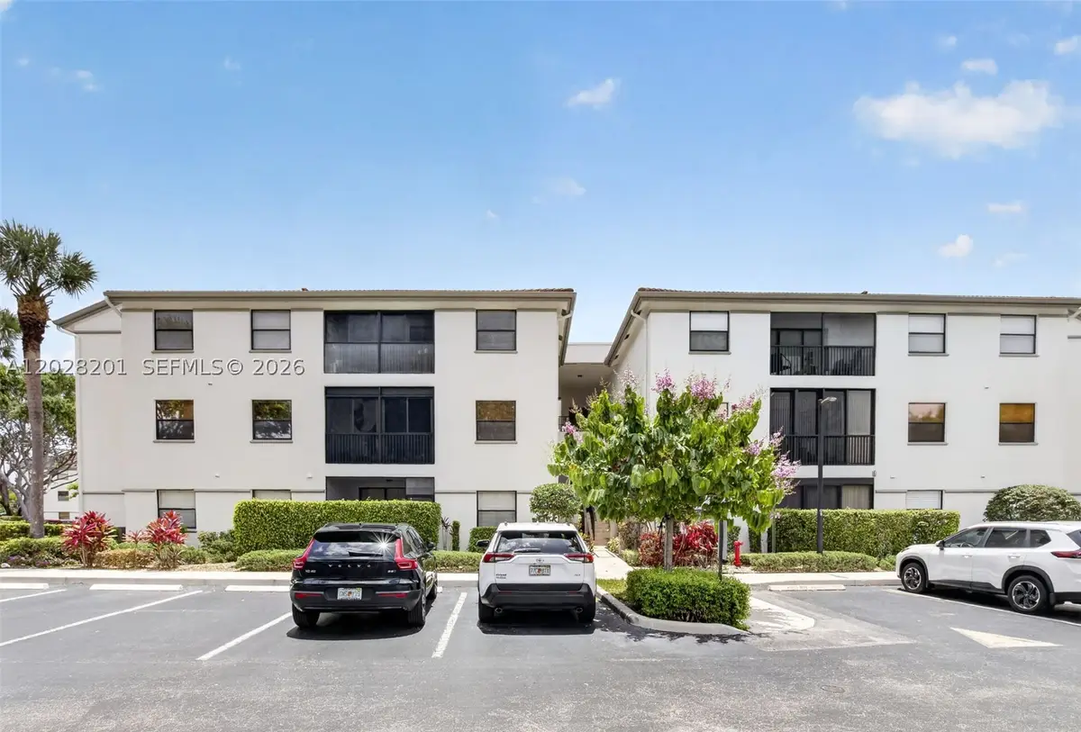 5133 Brisata Cir #L, Boynton Beach, FL 33437 - #1