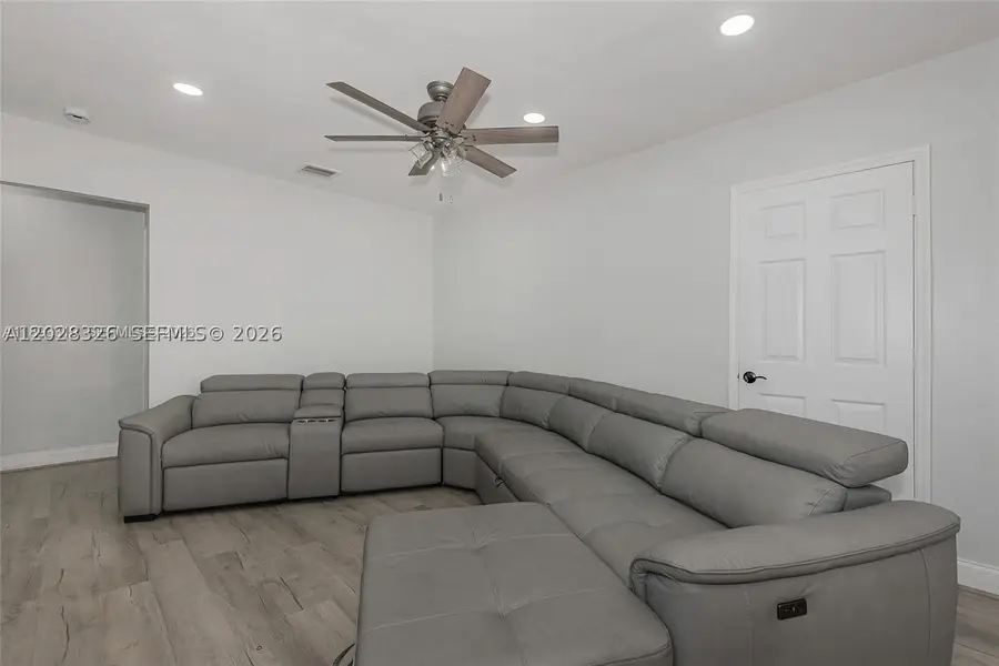 442 SW 22nd Ave, Fort Lauderdale, FL 33312 - #3