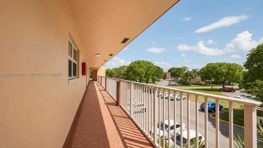 2811 N Pine Island Rd #302, Sunrise, FL 33322 - #2