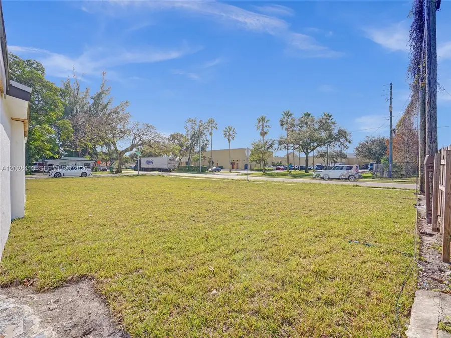 6147 SW 40th St, Miramar, FL 33023 - #2