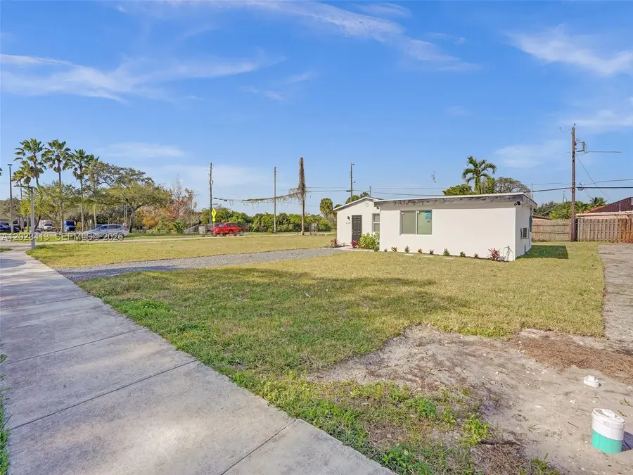 6147 SW 40th St, Miramar, FL 33023 - #3