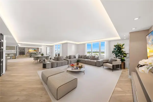 2301 Collins Ave #1432, Miami Beach, FL 33139