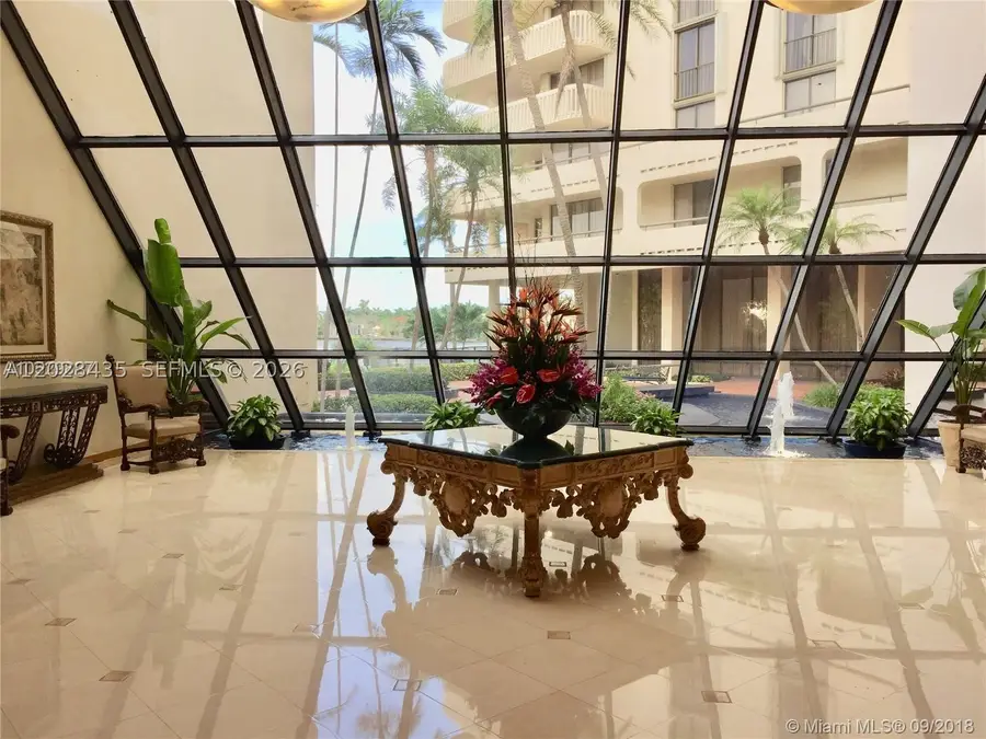 19707 Turnberry Way #18L, Aventura, FL 33180 - #2