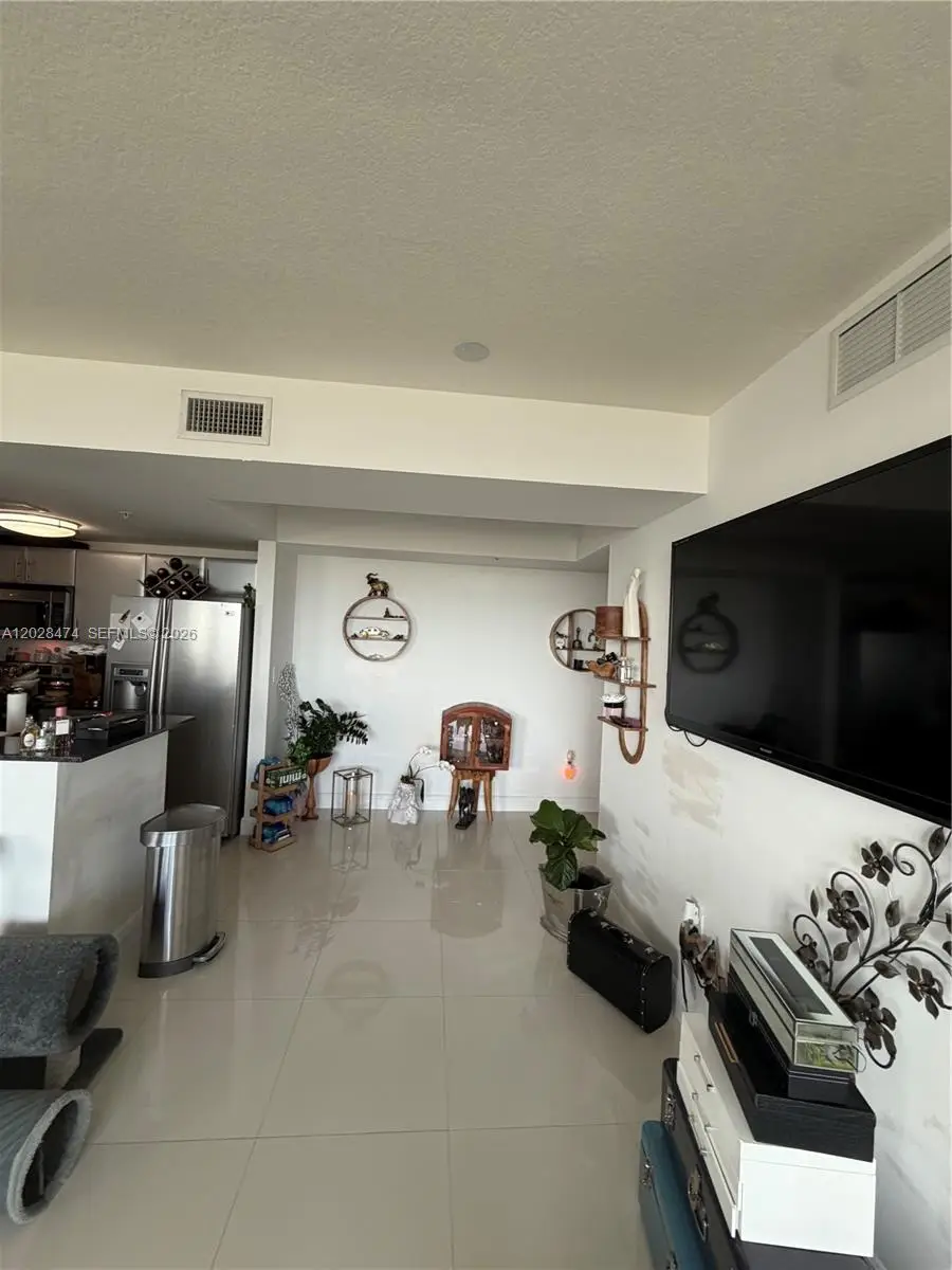 1871 NW S River Dr #1502, Miami, FL 33125 - #3