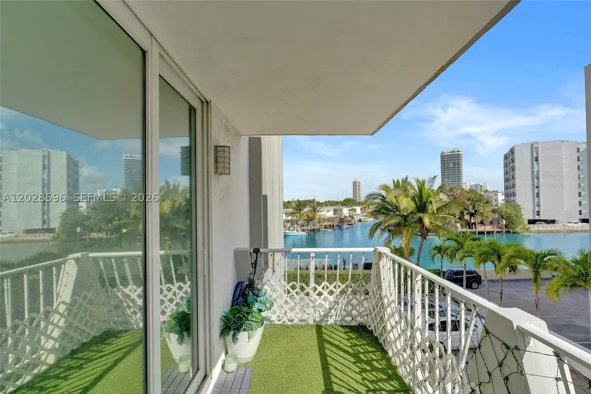 7133 Bay Dr #305, Miami Beach, FL 33141 - #1
