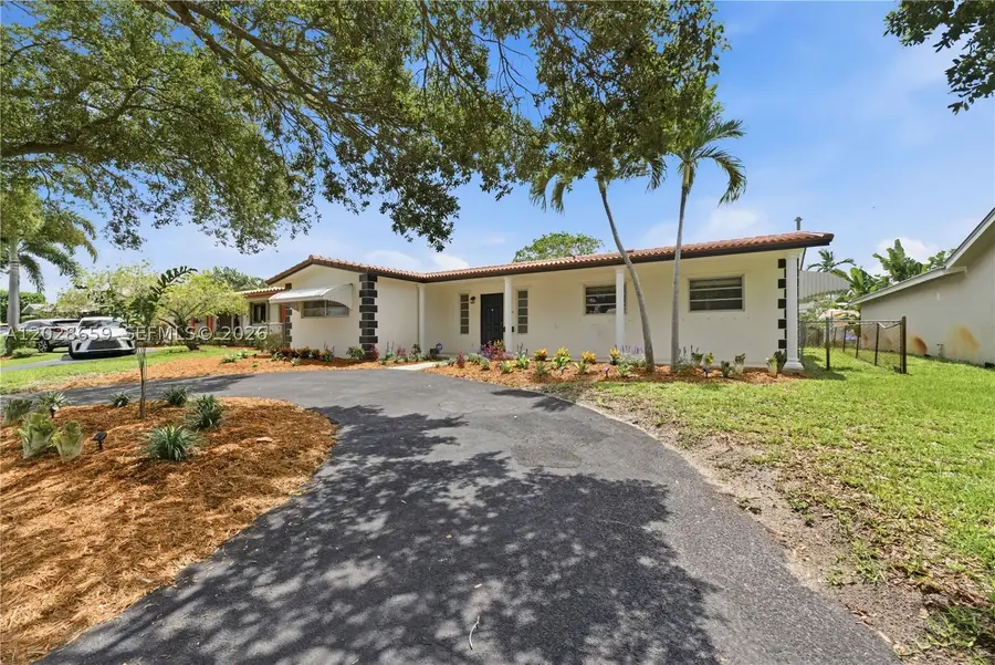 2210 N 52nd Ave, Hollywood, FL 33021 - #3
