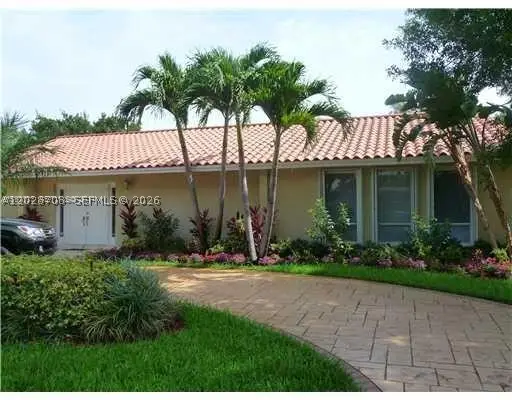 2101 NE 211th Ter, Miami, FL 33179