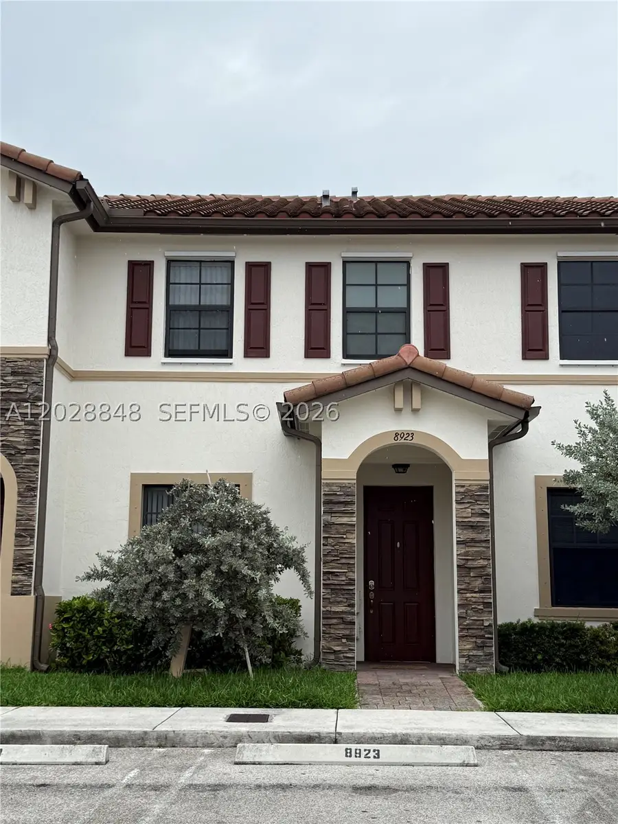 8923 W 35th Ave, Hialeah, FL 33018 - #2