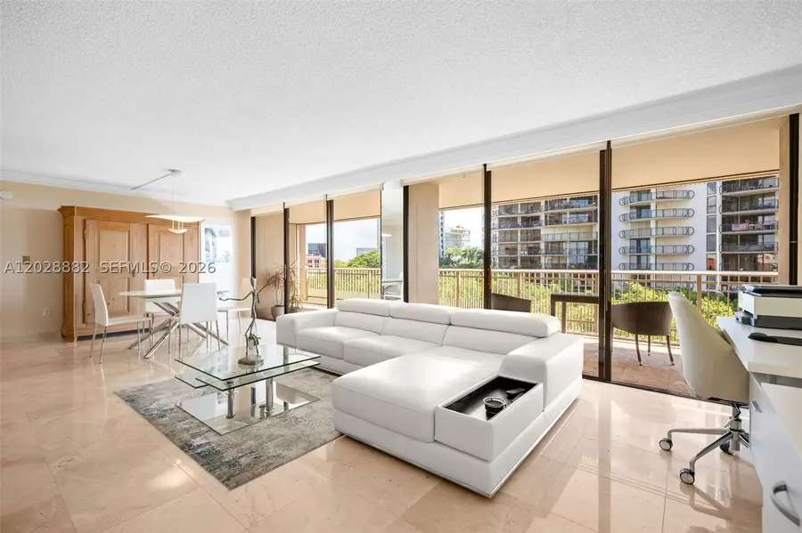 2901 S Bayshore Dr #6A, Coconut Grove, FL 33133 - #3