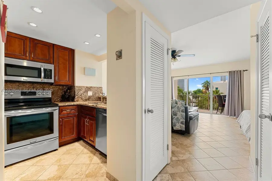 1965 S Ocean Dr #3L, Hallandale Beach, FL 33009 - #3