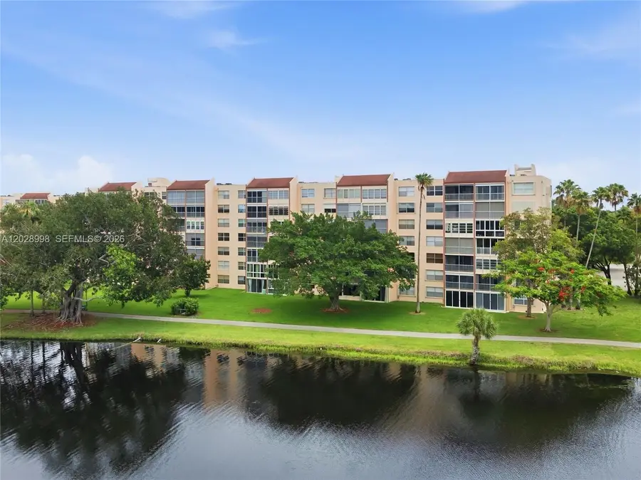14623 Bonaire Blvd #405, Delray Beach, FL 33446 - #2