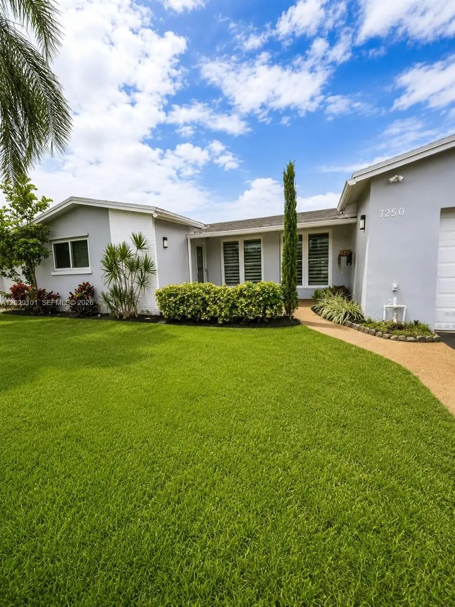 7250 Dilido Blvd, Miramar, FL 33023 - #1
