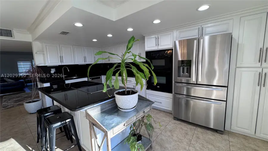 903 NE 27th Ave #903, Hallandale Beach, FL 33009 - #3