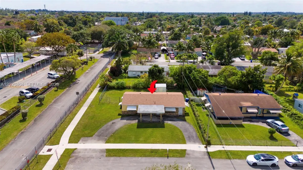 6200 SW 18th St, North Lauderdale, FL 33068 - #1