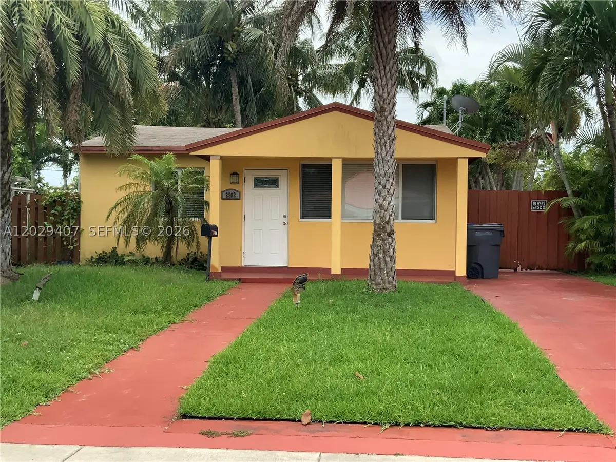 2502 Dewey St, Hollywood, FL 33020 - #1
