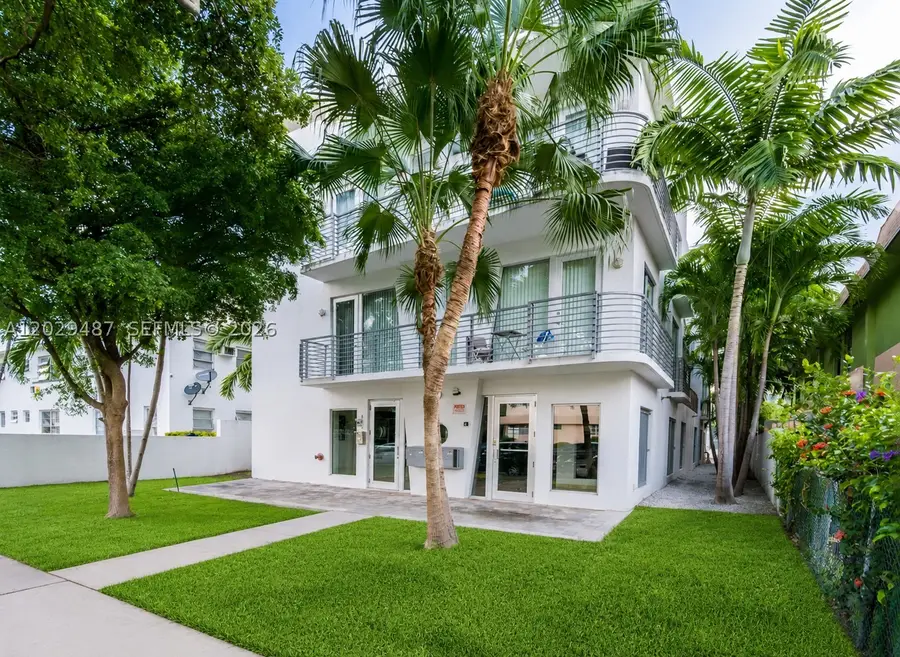945 Michigan Ave #5, Miami Beach, FL 33139 - #2