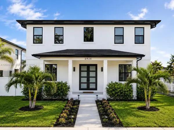 2925 13th St N, St Petersburg, FL 33704