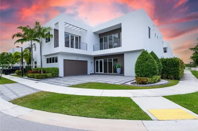 7480 NW 99th Ave, Doral, FL 33178 - #1