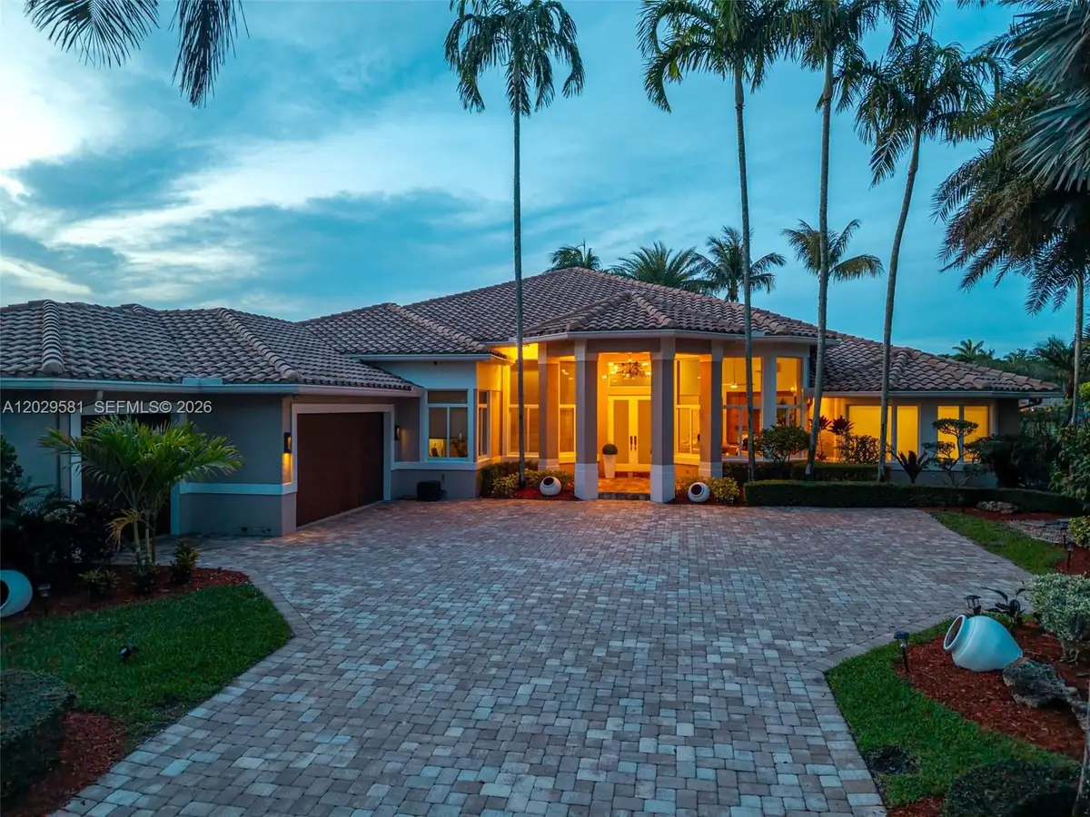 2458 Provence Ct, Weston, FL 33327 - #1