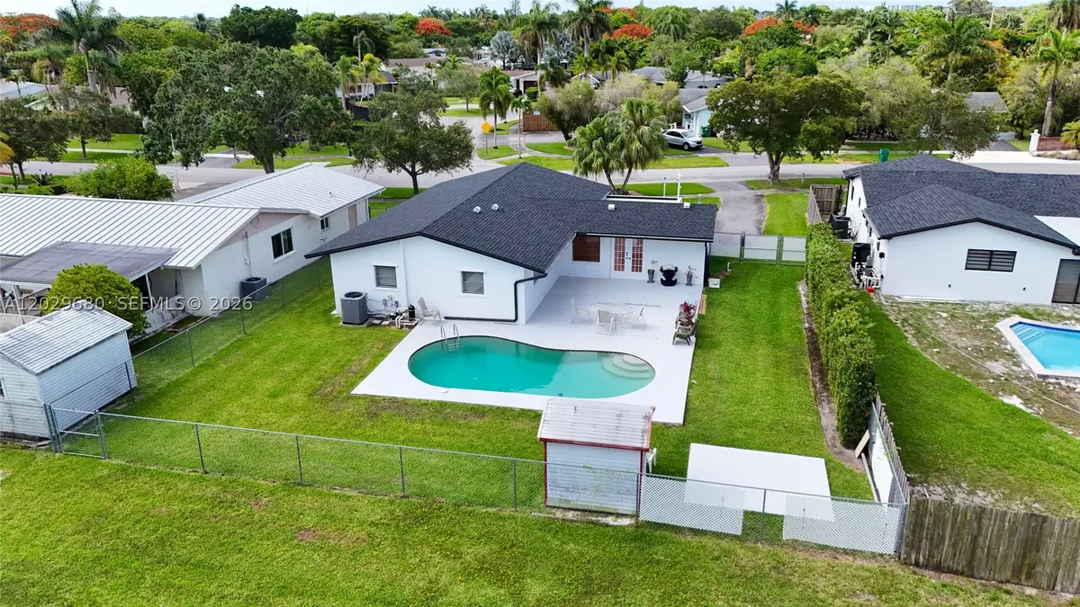 9605 SW 187th St, Cutler Bay, FL 33157 - #1