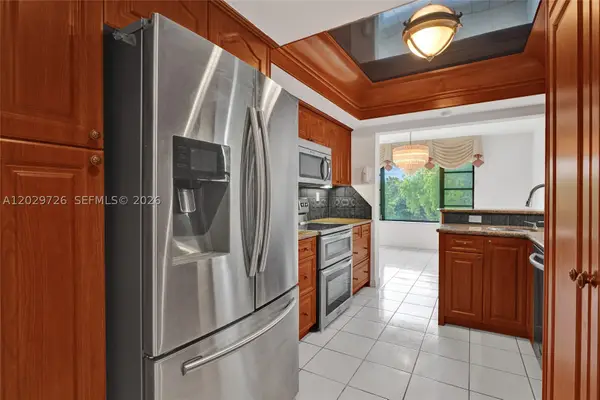 6060 S Falls Cir Dr #407, Lauderhill, FL 33319